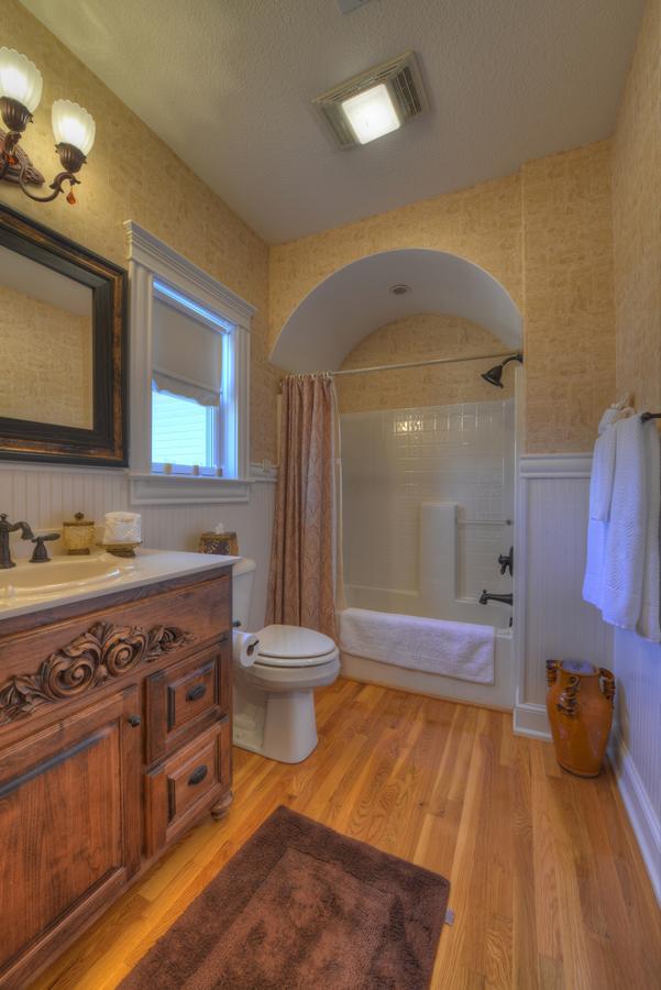 The Victoria Bed & Breakfast Bentonville Exteriér fotografie