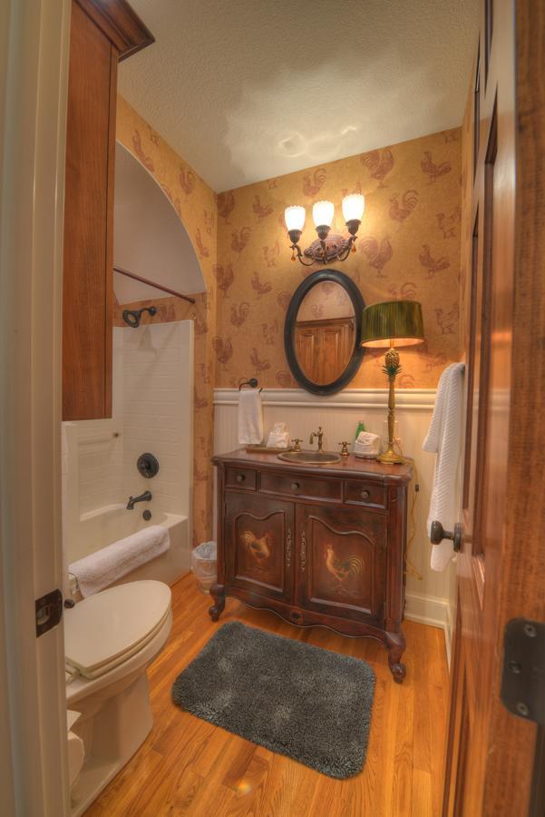 The Victoria Bed & Breakfast Bentonville Exteriér fotografie