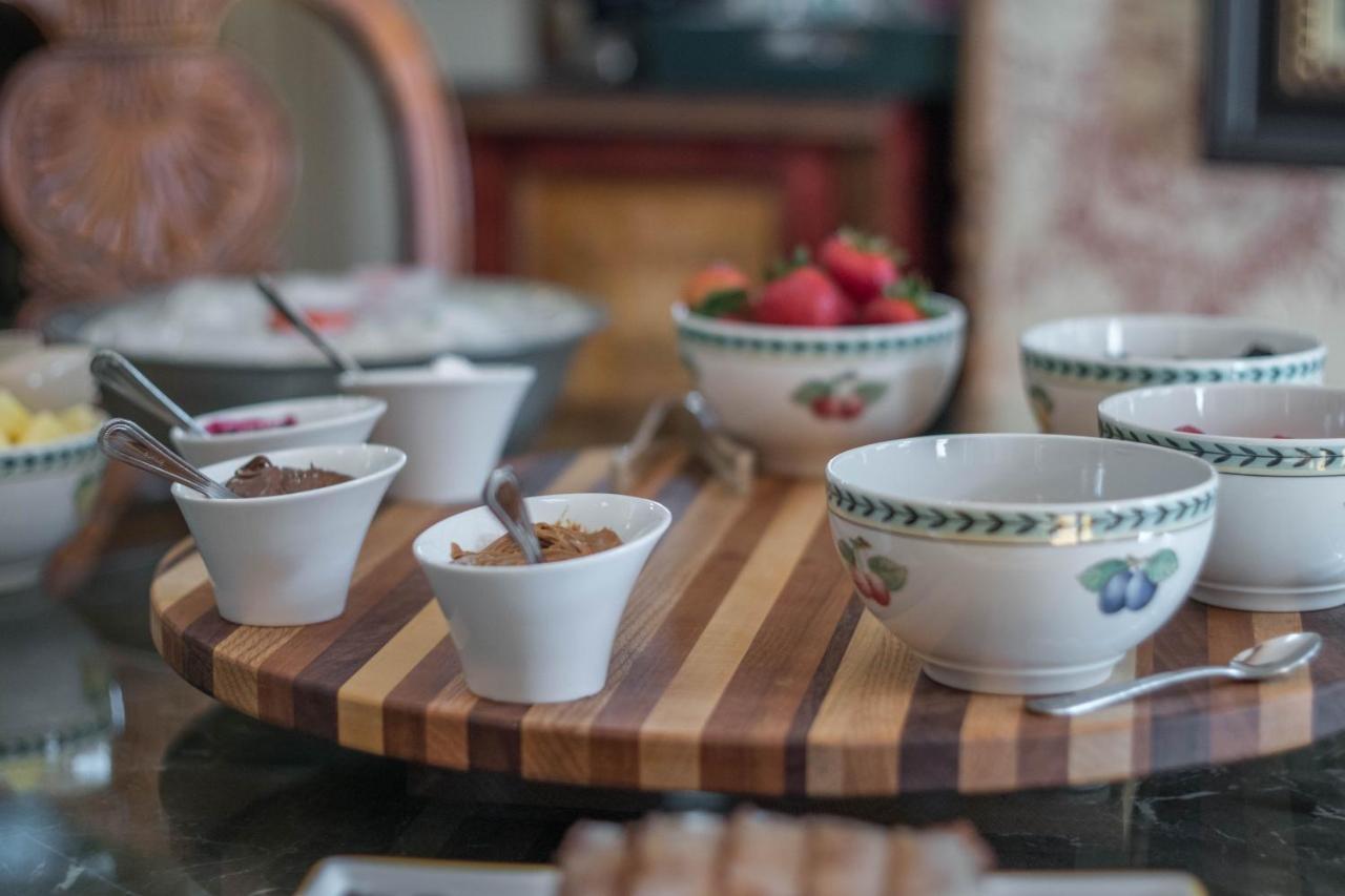 The Victoria Bed & Breakfast Bentonville Exteriér fotografie